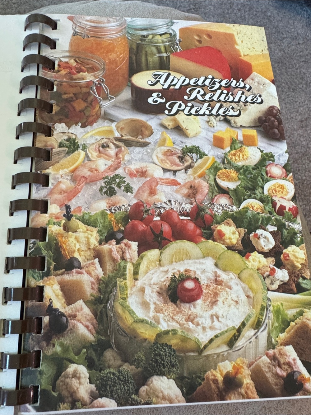 Celebrating Youth Together Luther Memorial Church Cookbook GUC Spiral Bound - Picture 2 of 4
